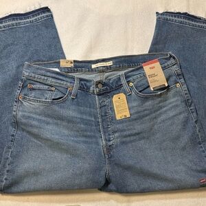 Levi’s Wedgie Straight Jeans. Women’s 20W